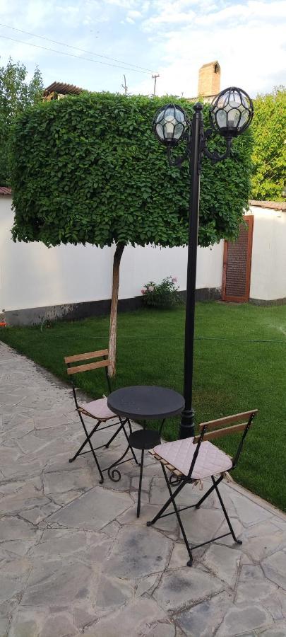 يريفان Garden Lounge Hotel المظهر الخارجي الصورة