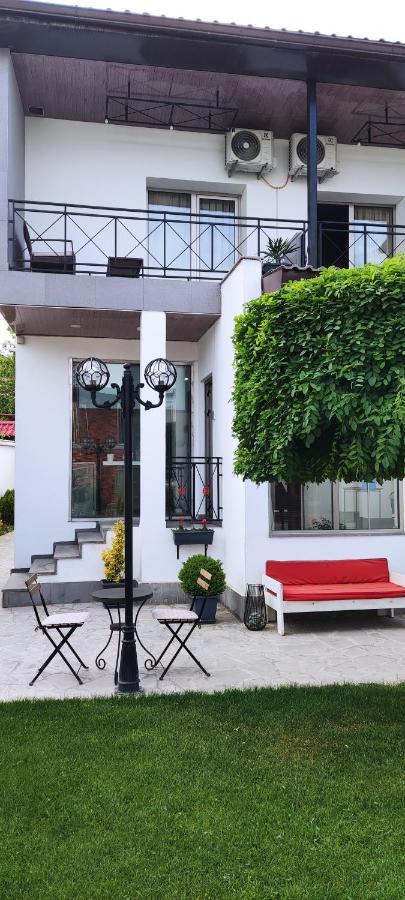 يريفان Garden Lounge Hotel المظهر الخارجي الصورة