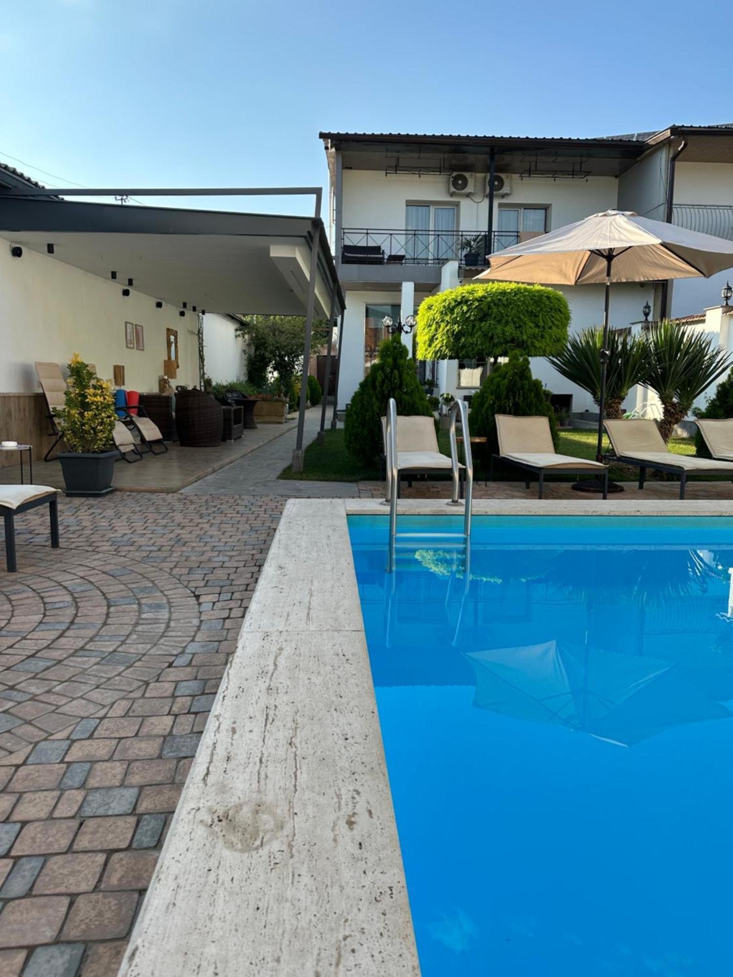 يريفان Garden Lounge Hotel المظهر الخارجي الصورة