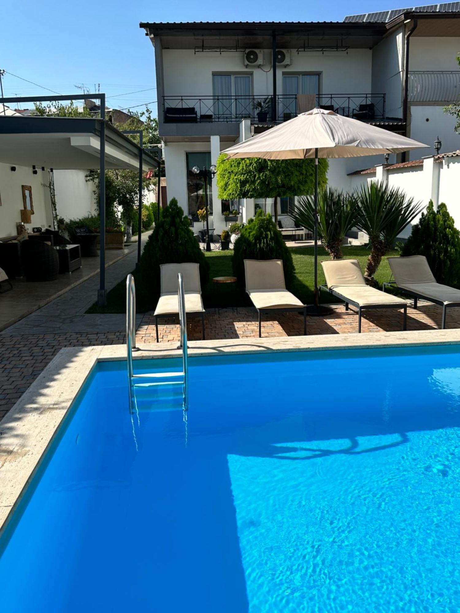 يريفان Garden Lounge Hotel المظهر الخارجي الصورة